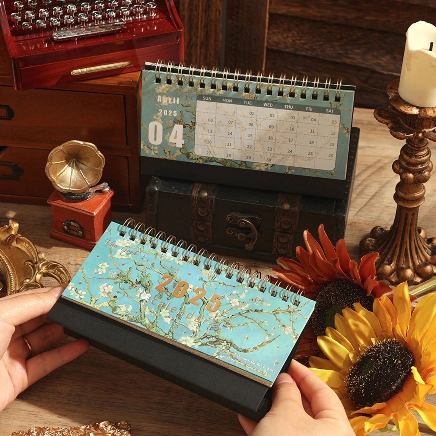 2025 Van Gogh Timeless Desk Calendar